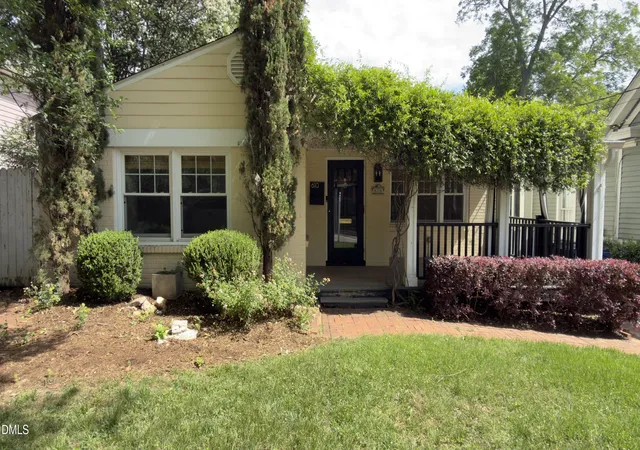 Homes for sale in Raleigh, NC | 610 Devereux St, Raleigh, NC 27605 | MLS# 10164143