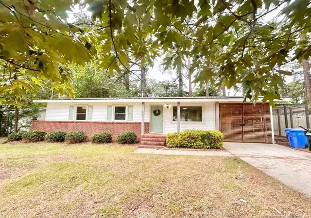 Photo 1 of Sale Pending at 812 Stoneykirk Dr, Fayetteville, NC 28314 | MLS# 761661 | Listing updated on 2026-09-16