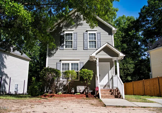 Photo 1 of Single family home for sale at 706 Brye St, Durham, NC 27703 | MLS# 10163653 | Listing updated on 2026-08-29