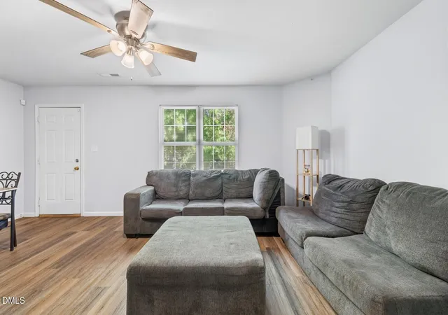 Photo 4 of Single family home for sale at 706 Brye St, Durham, NC 27703 | MLS# 10163653 | Listing updated on 2026-08-29