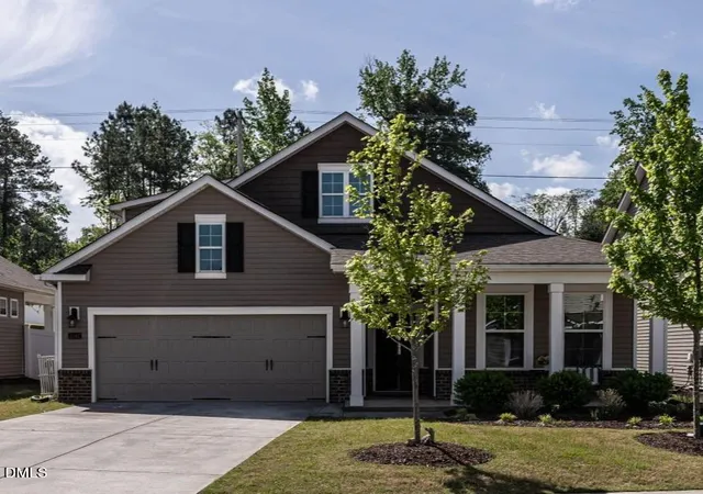 Photo 2 of Single family home for sale at 1242 Underbrush Dr, Durham, NC 27703 | MLS# 10171597 | Listing updated on 2026-09-14