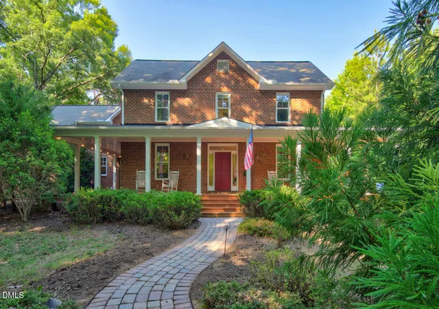 Photo 1 of Single family home for sale at 417 Grand Oak Dr, Hillsborough, NC 27278 | MLS# 10179341 | Listing updated on 2026-10-01