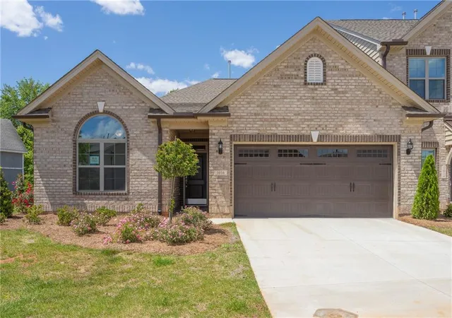 1st image of 1063 Beechcraft Dr, Mebane, NC 27302 | MLS# 10163751