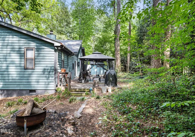 Photo 5 of Single Family Residence at 991 Holden Rd, Youngsville, NC 27596 | MLS# 10164642 | | Sold on 2026-05-26