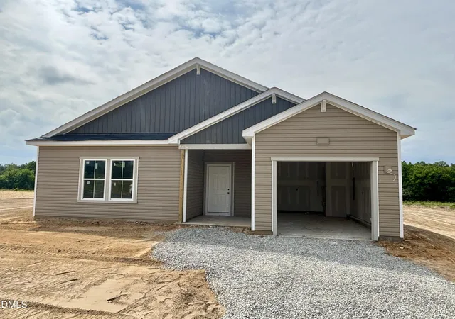 Homes for sale in Pikeville, NC | 105 Hallwood Dr, Pikeville, NC 27863 | MLS# 10164330