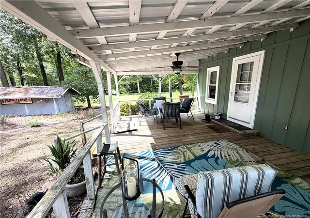 Homes for sale in Salemburg, NC | 132 & 14 Strickland Cabin Ln, Salemburg, NC 28385 | MLS# 761391