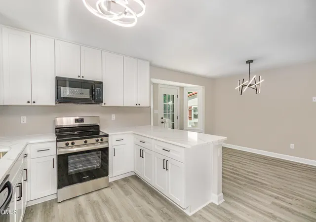 Photo 3 of Sale Pending at 2324 Dahlgreen Rd, Raleigh, NC 27615 | MLS# 10164039 | Listing updated on 2026-09-12
