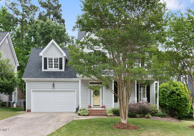 Photo 2 of Single Family Residence at 7 Silverwood Ct, Durham, NC 27713 | MLS# 10164041 | | Sold on 2026-06-10