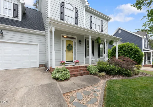 Photo 3 of Single Family Residence at 7 Silverwood Ct, Durham, NC 27713 | MLS# 10164041 | | Sold on 2026-06-10