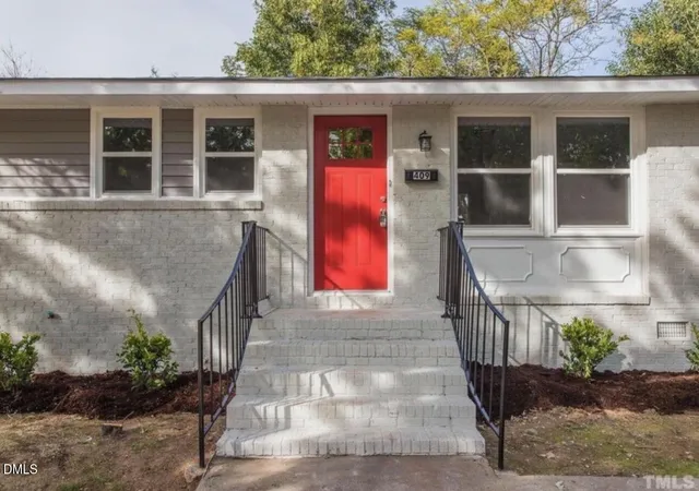 1st image of 409 Dudley Ave, Sanford, NC 27330 | MLS# 10164305