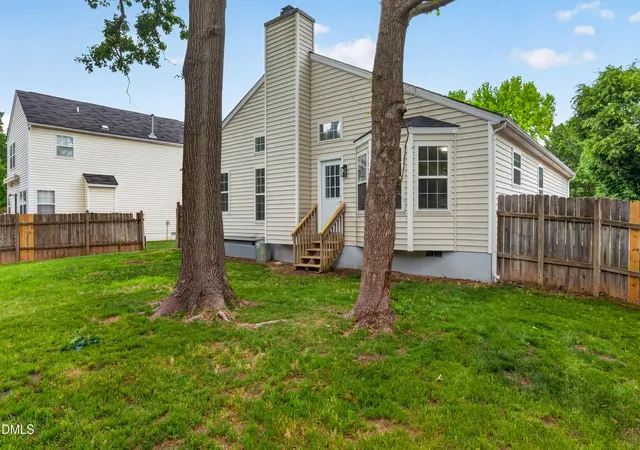 24th image of 2119 Charny Dr, Raleigh, NC 27604 | MLS# 10164421