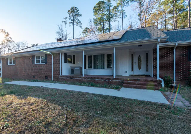 1st image of 700 Fernwood Dr, Clayton, NC 27520 | MLS# 10164244