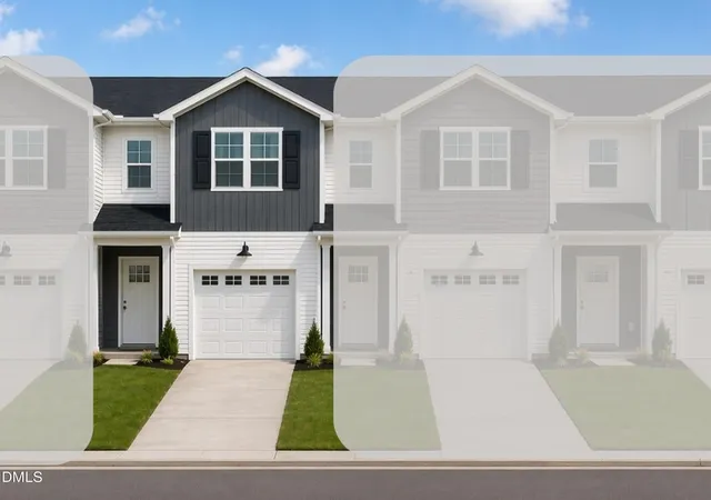 1st image of 324 Shelton Pl, Fayetteville, NC 28301 | MLS# 10164600
