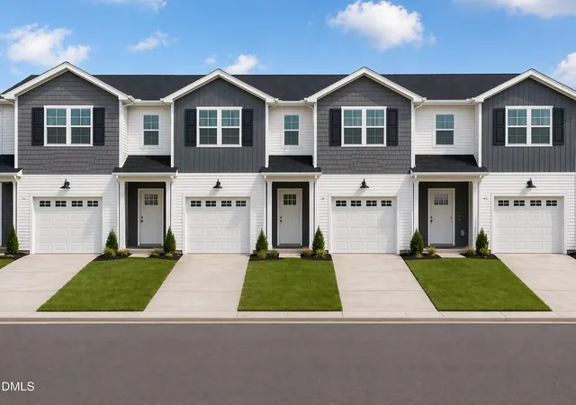 2nd image of 324 Shelton Pl, Fayetteville, NC 28301 | MLS# 10164600