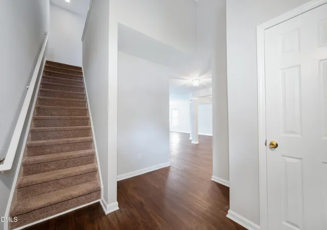 Photo 4 of Sale Pending at 1532 Pebble Ridge Dr, Raleigh, NC 27610 | MLS# 10164550 | Listing updated on 2026-09-22
