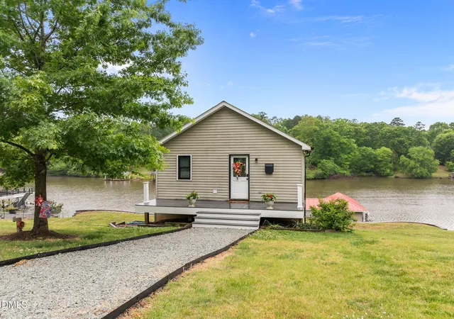 2nd image of 237 Willifords Point Dr, Roxboro, NC 27574 | MLS# 10164304