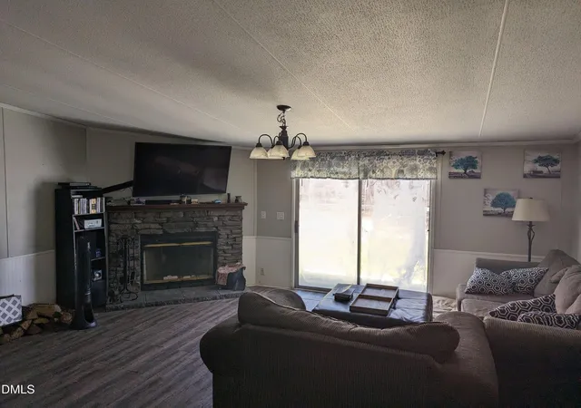4th image of 901 Split Rail Ln, Hillsborough, NC 27278 | MLS# 10164423