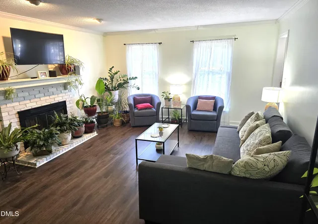 Photo 2 of Single family home for sale at 142 Edinborough Dr, Mebane, NC 27302 | MLS# 10164403 | Listing updated on 2026-07-18