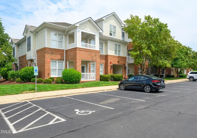 Photo 4 of Condo for sale at 635 Waterford Lake Dr, Cary, NC 27519 | MLS# 10183764 | Listing updated on 2026-09-10