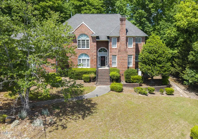 3rd image of 10234 Governors Dr, Chapel Hill, NC 27517 | MLS# 10164618