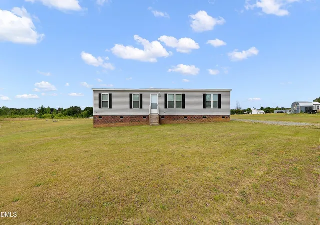 Homes for sale in Kenly, NC | 2890 Junior Rd, Kenly, NC 27542 | MLS# 10164601