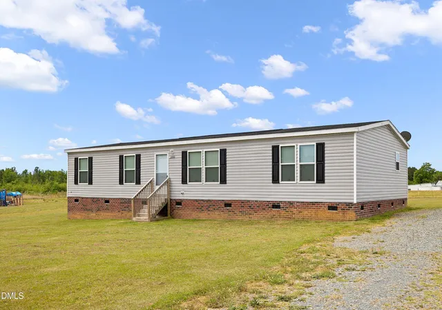 Homes for sale in Kenly, NC | 2890 Junior Rd, Kenly, NC 27542 | MLS# 10164601