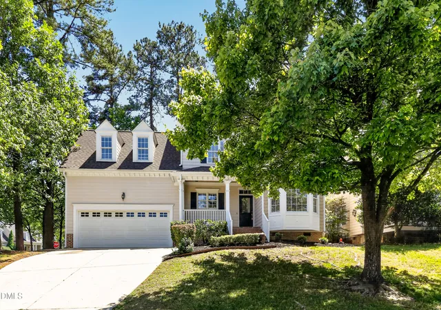 Homes for sale in Apex, NC | 1001 Manderston Ln, Apex, NC 27502 | MLS# 10166853