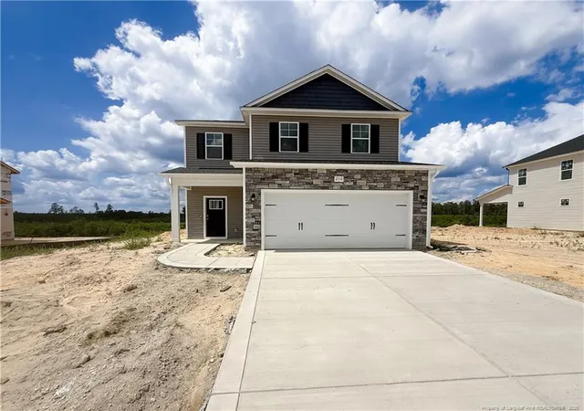 Homes for sale in Aberdeen, NC | 210 Ashley Heights (lot 103) Dr, Aberdeen, NC 28315 | MLS# 761862