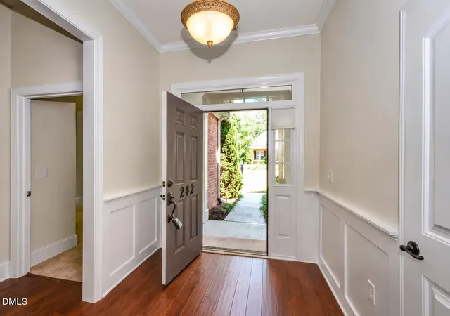 4th image of 242 Hales Wood Rd, Chapel Hill, NC 27517 | MLS# 10165268