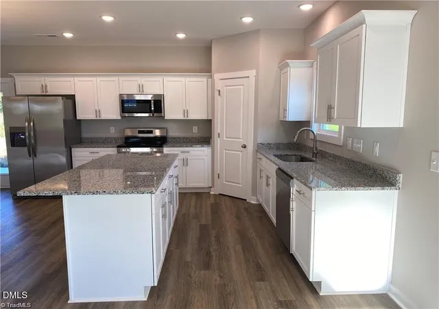 Photo 3 of Single family home for sale at 2827 Ricolden Trl, Elon, NC 27244 | MLS# 10164560 | Listing updated on 2026-09-29