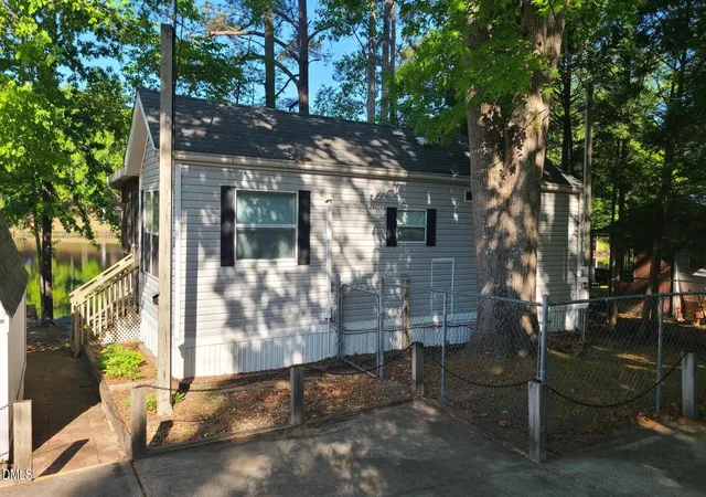 2nd image of 1605 Sagamore Dr, Louisburg, NC 27549 | MLS# 10164571