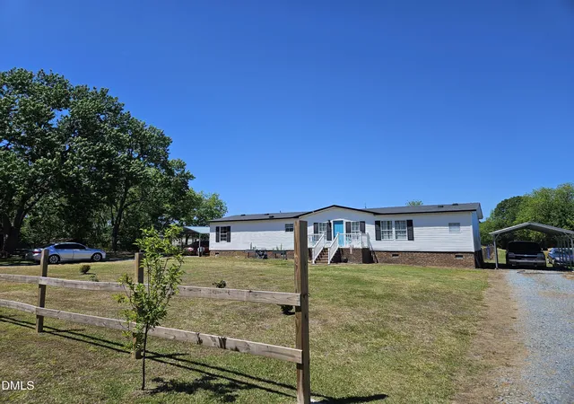 2nd image of 87 E Williams St, Coats, NC 27521 | MLS# 10164604