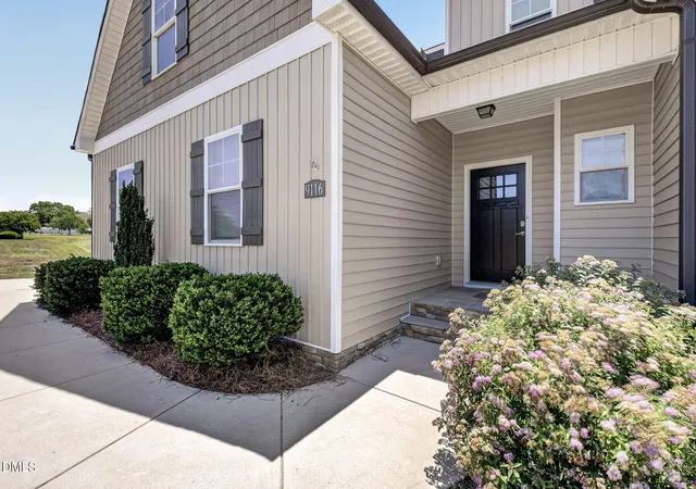 Photo 3 of Sale Pending at 9116 Ashton Glen Dr, Zebulon, NC 27597 | MLS# 10172177 | Listing updated on 2026-10-04