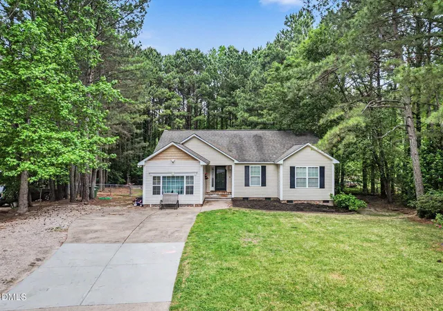 Homes for sale in Louisburg, NC | 45 Cedar Bluff Ln, Louisburg, NC 27549 | MLS# 10165822