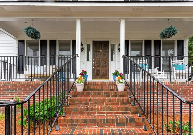 2nd image of 6432 Burnside Pl, Fayetteville, NC 28311 | MLS# 761899