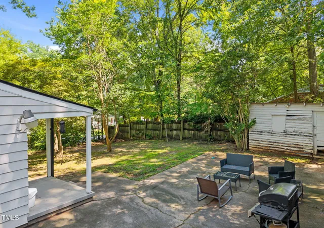 Photo 3 of Single Family Residence at 860 Nelson St, Henderson, NC 27536 | MLS# 10164652 |  | Sold on 2026-05-29