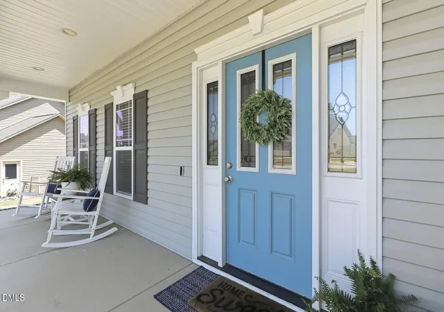 Photo 4 of Sale Pending at 242 Summit Overlook Dr, Clayton, NC 27527 | MLS# 10168791 | Listing updated on 2026-07-18