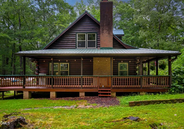 Photo 3 of Single Family Residence at 1153 Log Barn Rd, Pittsboro, NC 27312 | MLS# 10165597 | | Sold on 2026-07-30