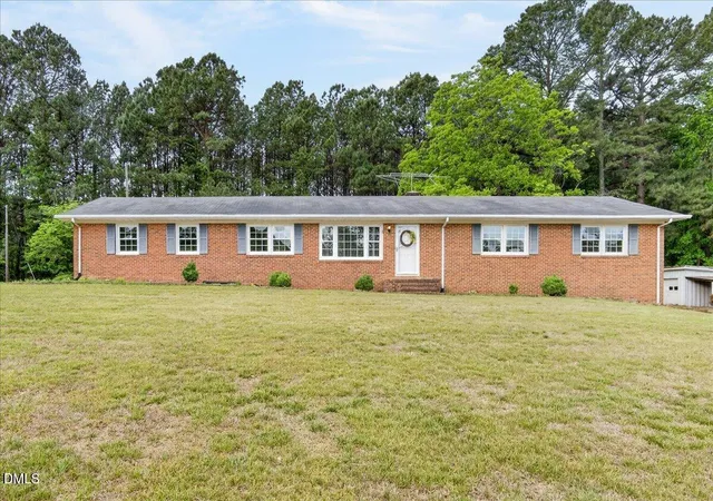 Homes for sale in Henderson, NC | 4086 Nc Hwy 39 S, Henderson, NC 27537 | MLS# 10164879