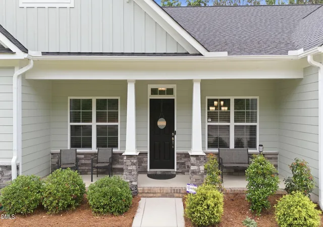 2nd image of 21 W Cannalily Ln, Clayton, NC 27520 | MLS# 10167084
