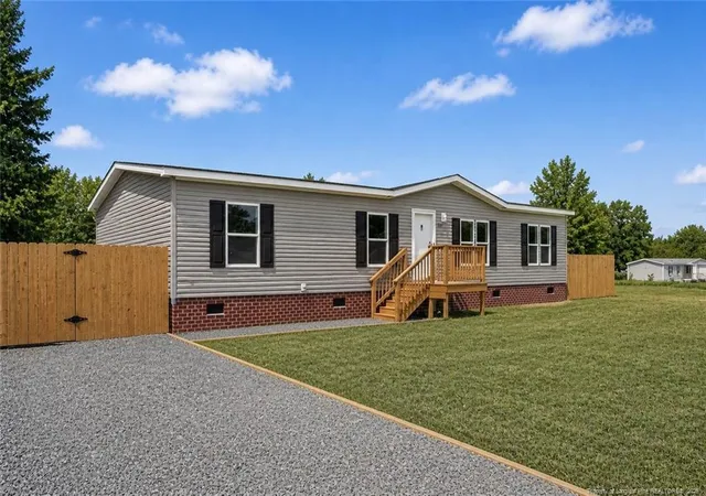 Homes for sale in Parkton, NC | 7336 Hypony Trl, Parkton, NC 28371 | MLS# 761908