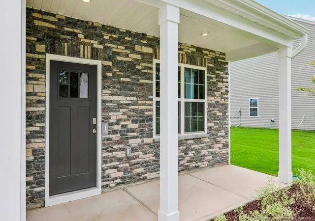 Photo 4 of Single family home for sale at 1125 Shoreline Dr, Vass, NC 28394 | MLS# 761912 | Listing updated on 2026-09-02