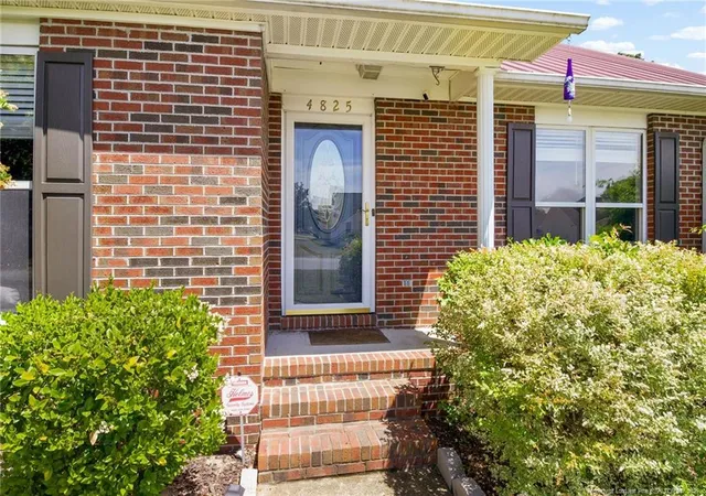 4th image of 4825 Miranda Dr, Hope Mills, NC 28348 | MLS# 761914