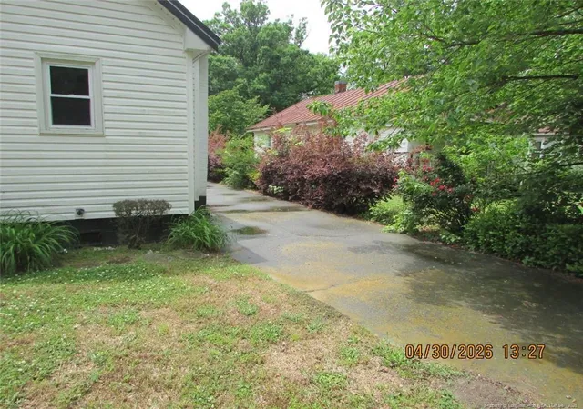 Homes for sale in Mount Olive, NC | 215 E Maple St, Mount Olive, NC 28365 | MLS# 761921
