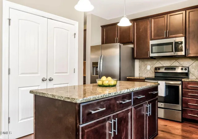 Photo 5 of Single family home for sale at 41 Hublers Way, Cameron, NC 28326 | MLS# 10166992 | Listing updated on 2026-09-03