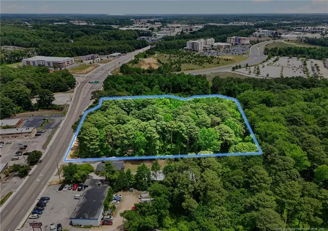 3rd image of 5017 Yadkin Rd, Fayetteville, NC 28303 | MLS# 761783