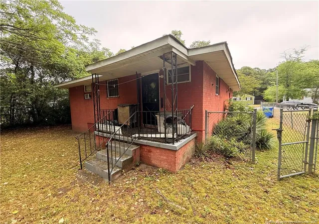 2nd image of 2023 Newark Ave, Fayetteville, NC 28301 | MLS# 761955