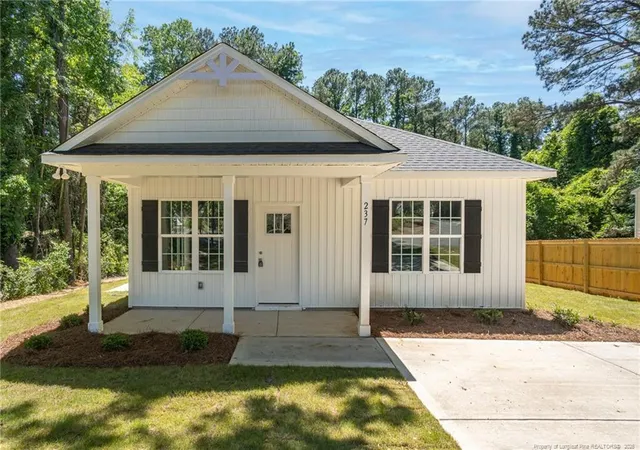 1st image of 237 Windsor Dr, Fayetteville, NC 28301 | MLS# 761947