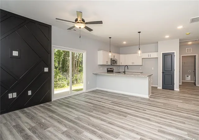Photo 3 of Single family home for sale at 237 Windsor Dr, Fayetteville, NC 28301 | MLS# 761947 | Listing updated on 2026-09-15