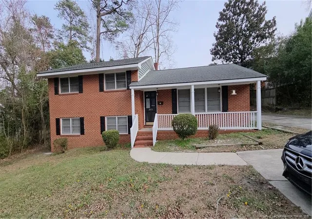 1st image of 2415 Raeford Rd, Fayetteville, NC 28305 | MLS# 761895